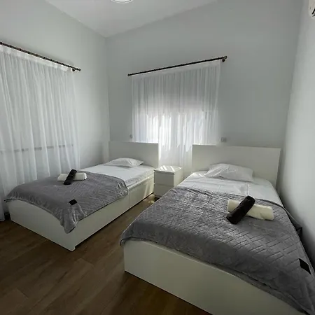 New Heaven In Sea Caves *