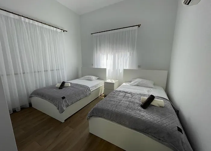 New Heaven In Sea Caves *