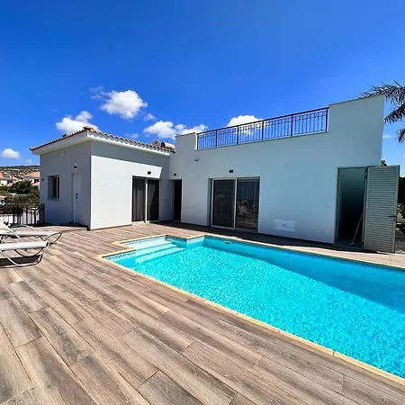 Villa New Heaven In Sea Caves Peyia