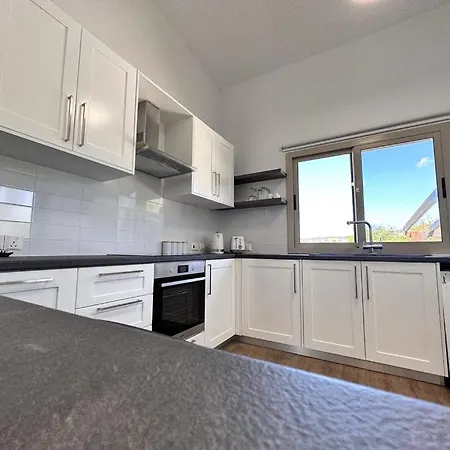 New Heaven In Sea Caves * Peyia