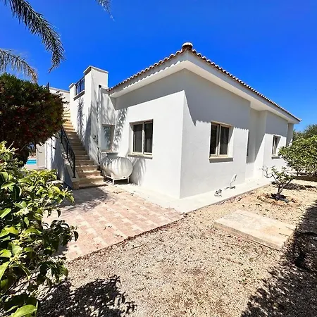 Villa New Heaven In Sea Caves