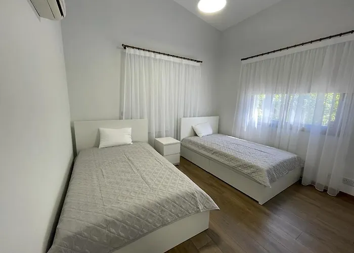 Villa New Heaven In Sea Caves